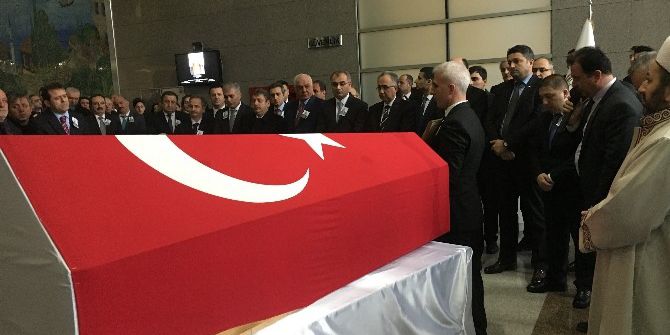 Kalp Krizi Geçiren Cumhuriyet Savcısı Son Yolculuğuna Uğurlandı