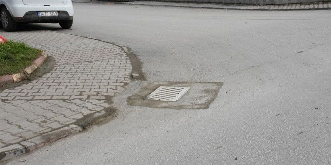 Yağmur Suları İçin Mazgallar Yapılıyor