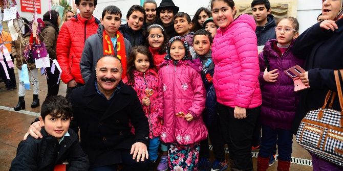 "Hangimiz Sevmedik" Dizisi Oyuncuları Aşıklar Şehri Beylikdüzü’ndeydi