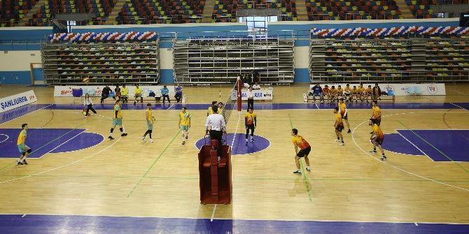 Haliliye Belediyesi 0- Kızıltepe Voleybol: 0