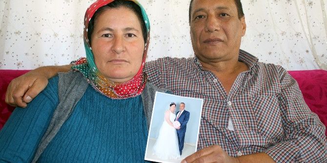 ’Ucuz Bir Gelinlik Alır Mezarıma Koyarsın Sözü ’ 29 Yıl Sonra Düğün Yaptırdı