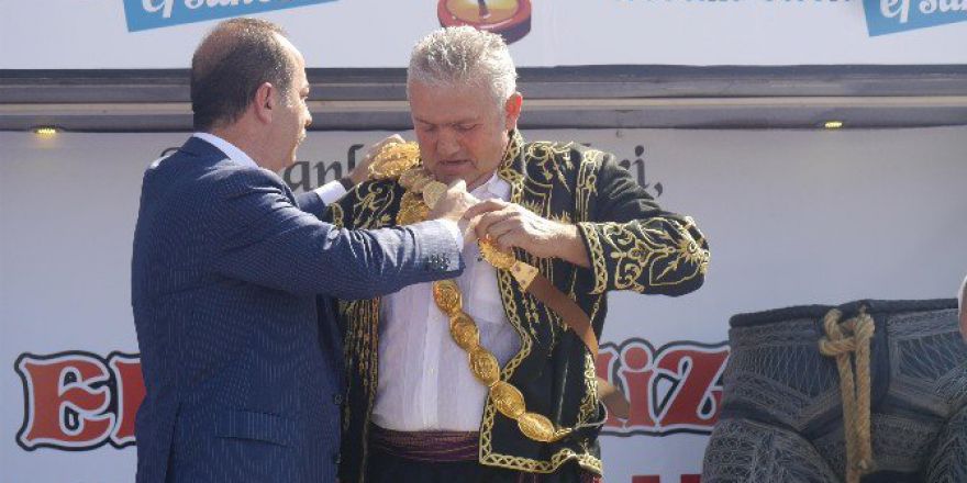 Kırkpınar Ağasına Davullu Zurnalı Karşılama