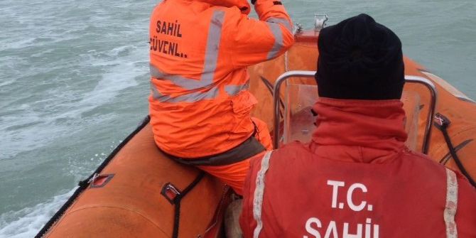 Degak Özel Tim Denizde Kaybolan Balıkçıyı Arıyor