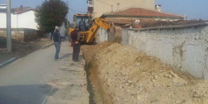 Daha Sağlıklı İçme Suyu İçin Eski Hatlar Yenileniyor