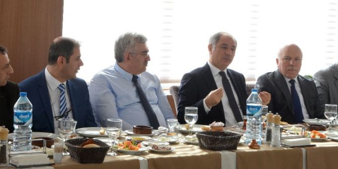 Efkan Ala: “Erzurumlu Olmaktan Her Zaman Gurur Duydum”