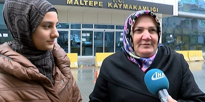 Saldırıya Uğrayan Başörtülü Kızın Annesi Yaşananlara Tepki Gösterdi