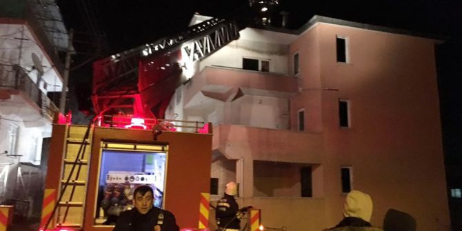 Hatalı Park İtfaiyeye Engel Oldu