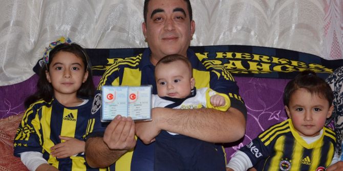 Oğlunun Biri "Alex" Diğeri "Musa Sow"