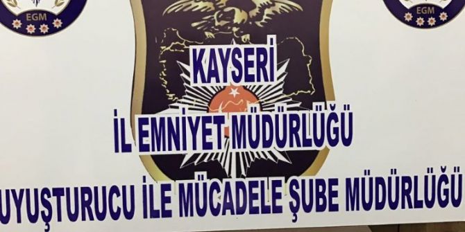 Çorap İçine Gizlenmiş 25 Gram Bonzai Ele Geçirildi