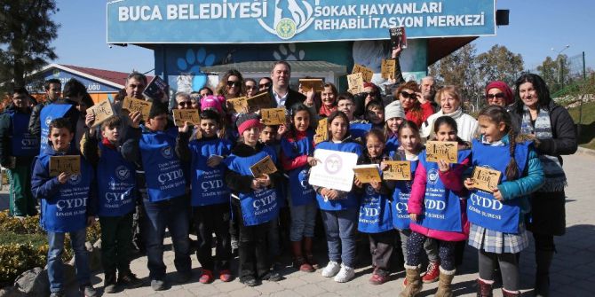 Buca’nın 5 Yıldızlı Sokak Hayvanları Merkezi’nde Anlamlı Buluşma