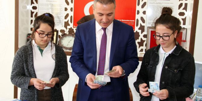 Minik Yüreklerden Halepli Çocuklara Yardım