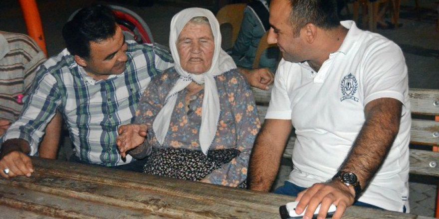 86’lık Nineden Gençlere Demokrasi Nasihati