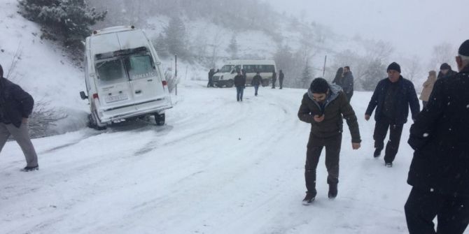 Domaniç’te Buzlanma Tehlikesi