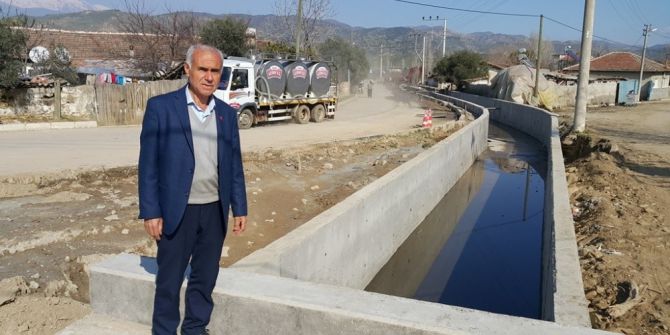 Ödemiş’in O Mahallesinde Kötü Koku Ve Çamura Kanallı Çözüm