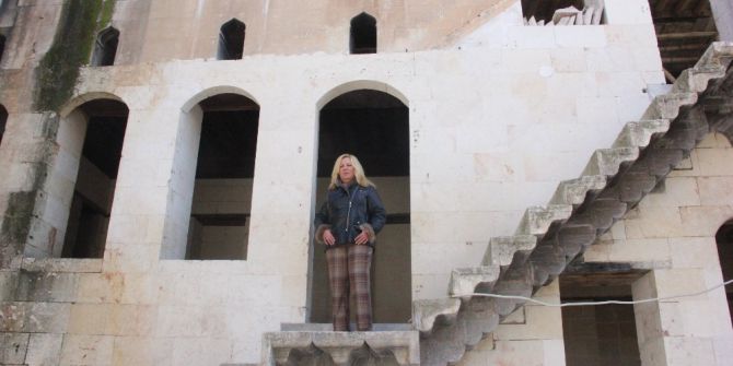 Define Avcılarının Peşinde Olduğu Tarihi Bina Ve Altındaki Asırlık Mağara Turizme Kazandırılıyor