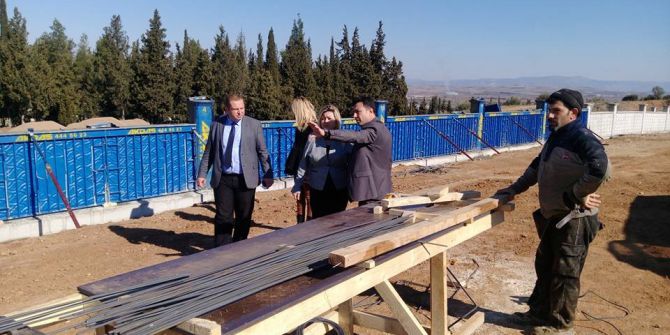 Mezarlıklarda Çalışmalar Devam Ediyor