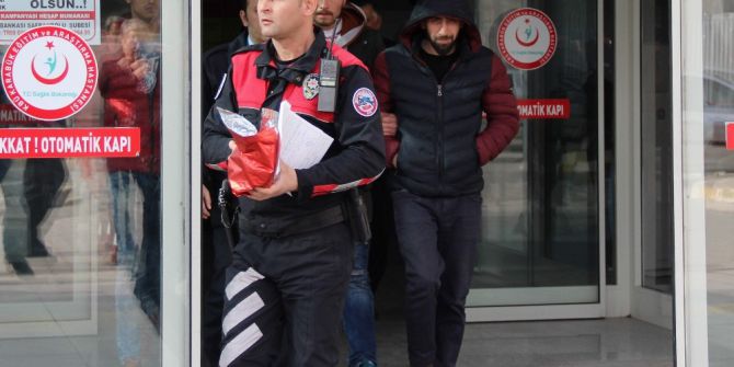 Sevgilisinin Sözlendiğini Duyunca Hastanenin Çatısına Çıktı