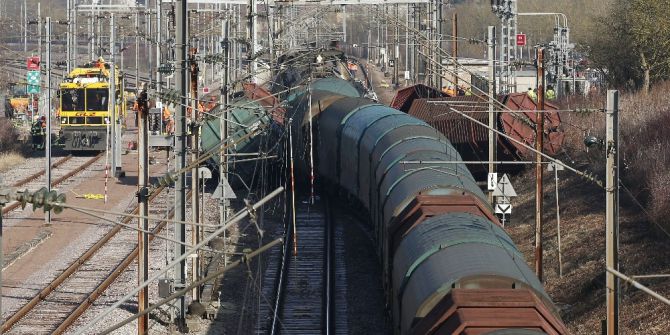 Lüksemburg’da İki Tren Çarpıştı: 1 Ölü, 6 Yaralı
