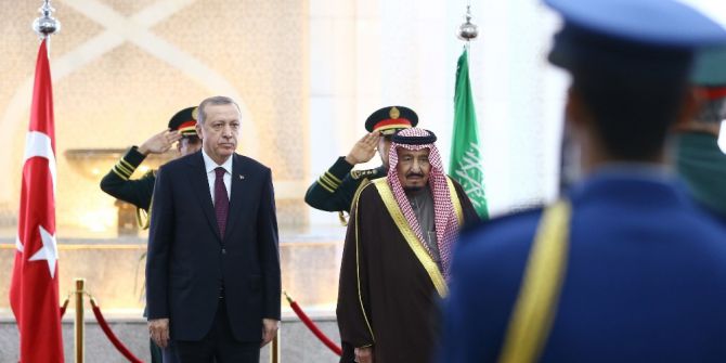 Cumhurbaşkanı Erdoğan, Suudi Arabistan’da Resmi Törenle Karşılandı