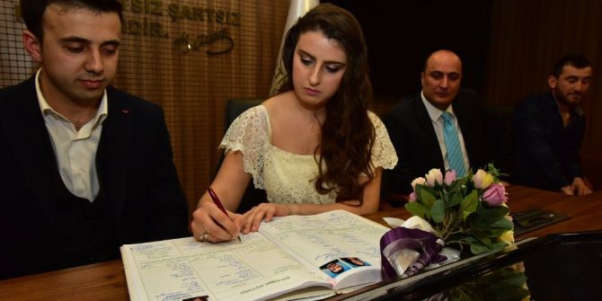 14 Şubat’ta 14 Nikah