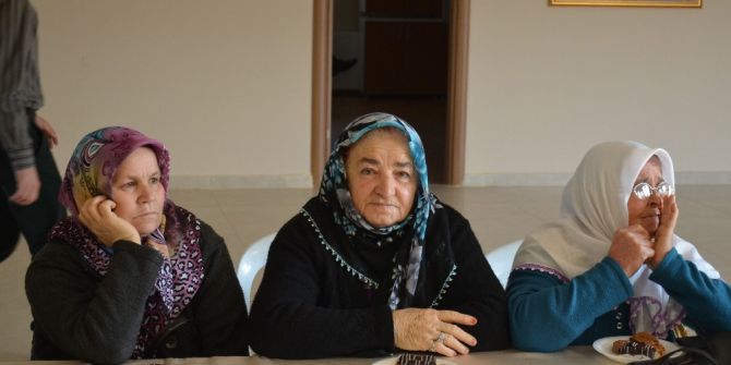 Başkan Şadi Yazıcı, Sevgililer Günü’nde Yaşlılarla Bir Araya Geldi