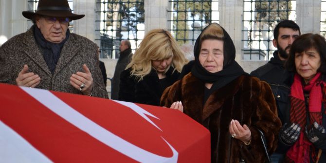 Osmanlı Hanedanı Üyesi Bülent Osman Son Yolculuğuna Uğurlandı