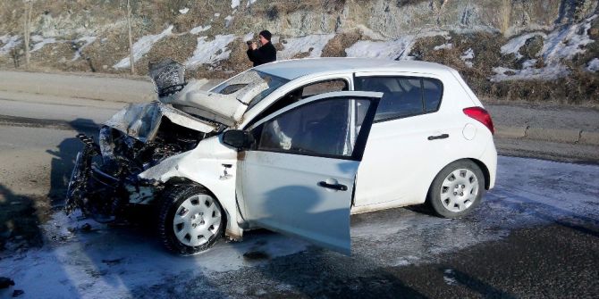 Yozgat’ta Trafik Kazası: 4 Yaralı