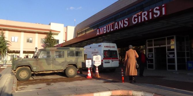 El Bab’da Kirpi Aracının Devrilmesi Sonucu Yaralanan Askerler Türkiye’ye Getirildi