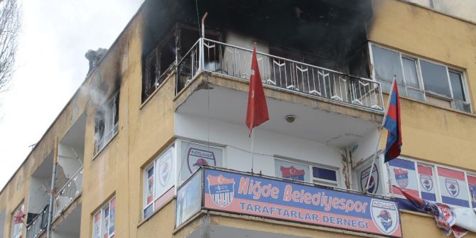 Suriyelilerin Kaldığı Ev Alev Alev Yandı