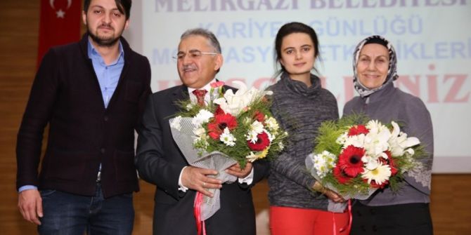 Başkan Büyükkkılıç Ve Eşi Necmiye Büyükkılıç Kariyer Günleri’nin Konuğu Oldu