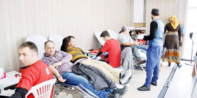 15 Günde Bin 200 Ünite Kan Toplandı