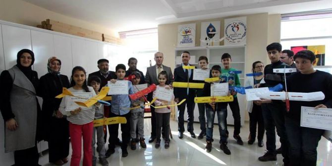 Gençlik Merkezinde Model Uçak Eğitimi Sona Erdi