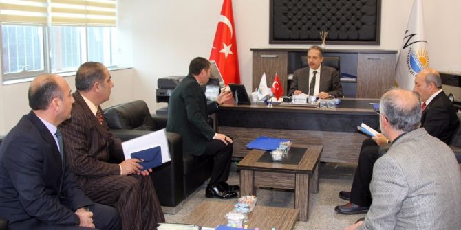 Van’ın Ulaşımı Masaya Yatırıldı