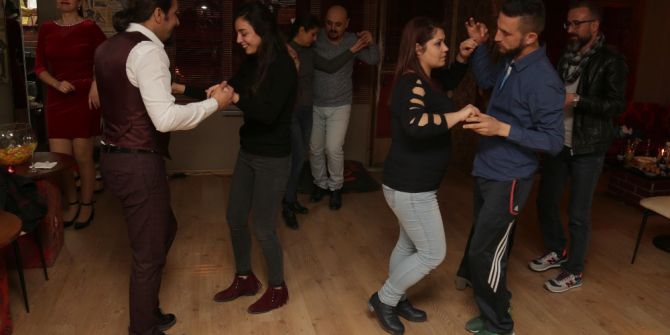 Sevgililer Günü’nü Dans Ederek Kutladılar