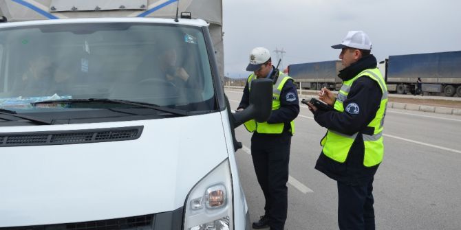 D-100 Karayolunda Trafik Denetimleri