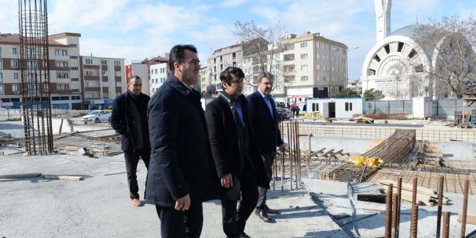 Demirtaş Modern Meydanına Kravuşuyor