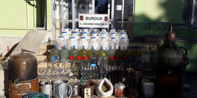 Burdur’da Sahte İçki İmalathanesine Baskın