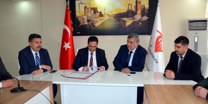 Yaşlıların Ayak Bakımını Harran Üniversitesi Üstlendi