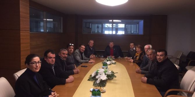 Menemen Muhtarlar Derneğinden Ticaret Odasına Ziyaret