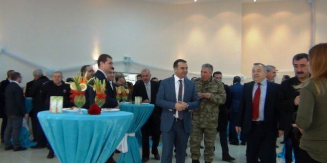 Erciş Belediyesi Evlendirme Salonu Hizmete Açıldı