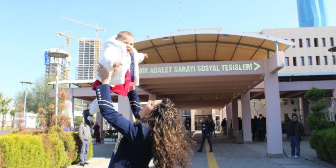 Süt İzni Davasını Kazanan Bankacı Anne: