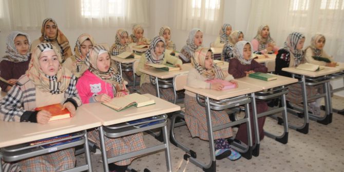 Cizre’de Yatılı Kız Kuran Kursu Dualarla Açıldı