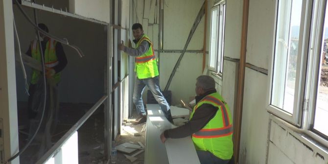 Yukarıköy’e Konteynır Okul Yapılıyor