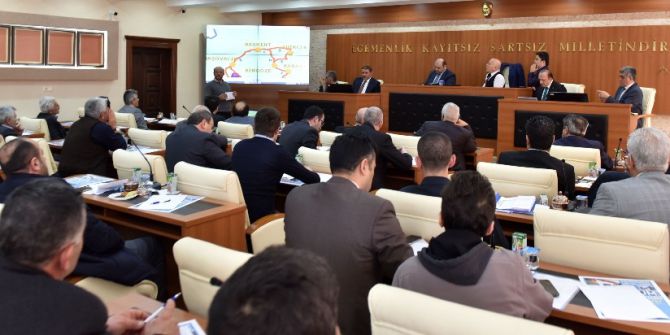 Başkan Sekmen Muhtarları Dinledi