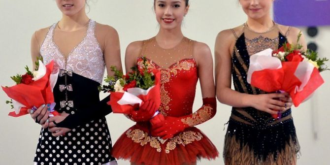 Rus Sporcu Alina Zagitova Altın Madalyanın Sahibi Oldu