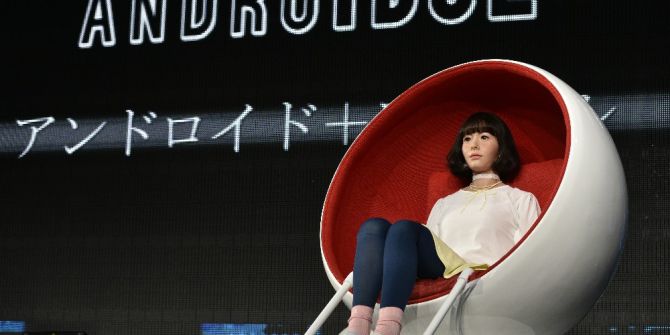 Japon Teknolojisinden İnteraktif İnsansı Robot: Androidol U