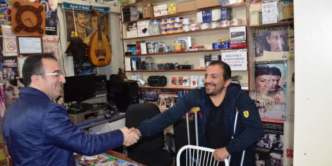 Vali Çataklı, Esnaflara Ziyarette Bulundu