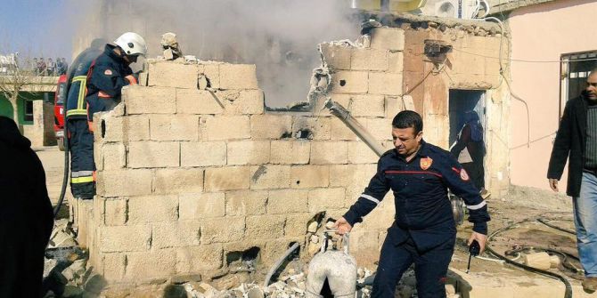 Şanlıurfa’da Yangın Çıkan Evdeki Mutfak Tüpü Patladı