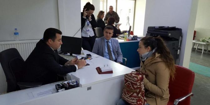 Başkan Bakıcı Vatandaşları Ak Masada Karşıladı