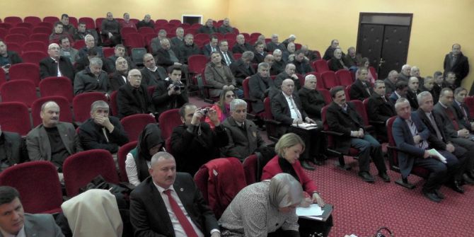 Vali Dağlı, Akçakoca’da Muhtarlarla Bir Araya Geldi